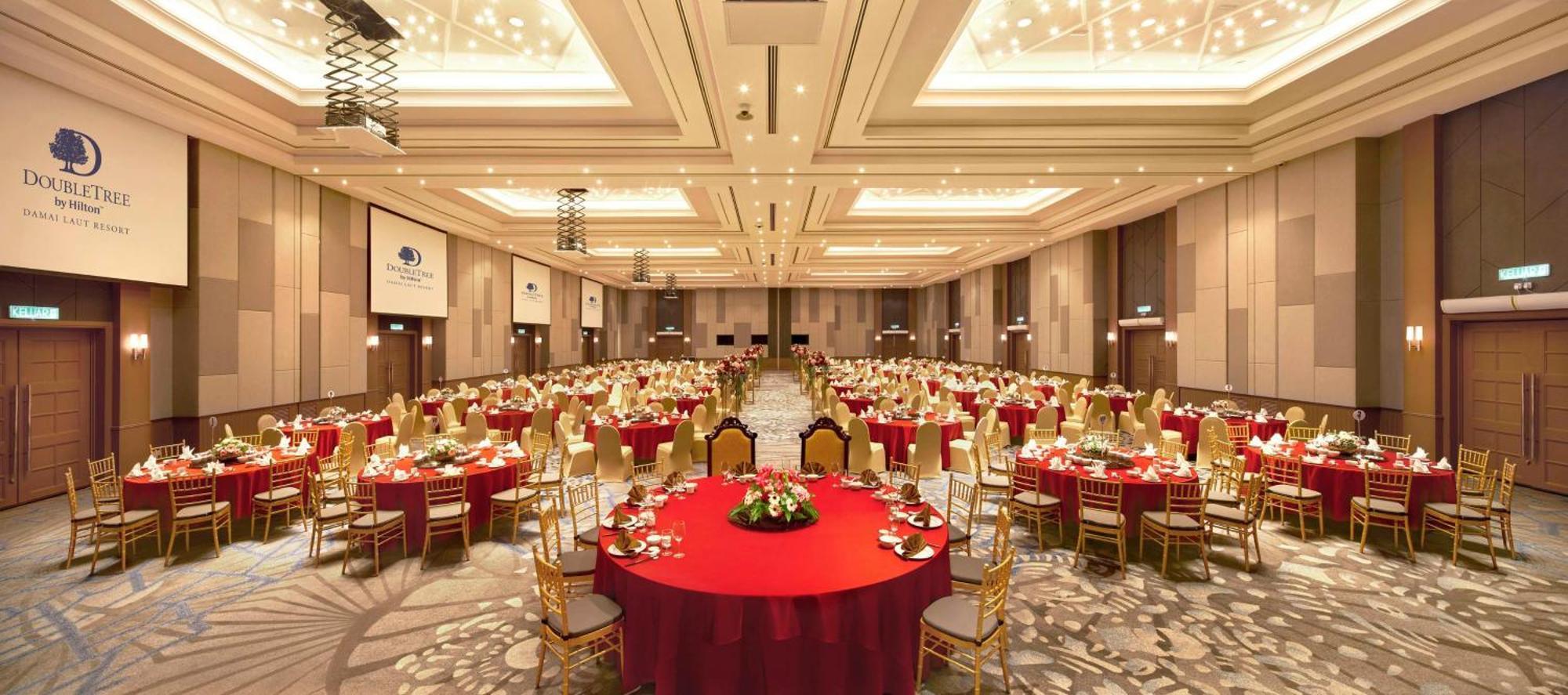 Hotel Doubletree By Hilton Damai Laut Lumut Exteriér fotografie