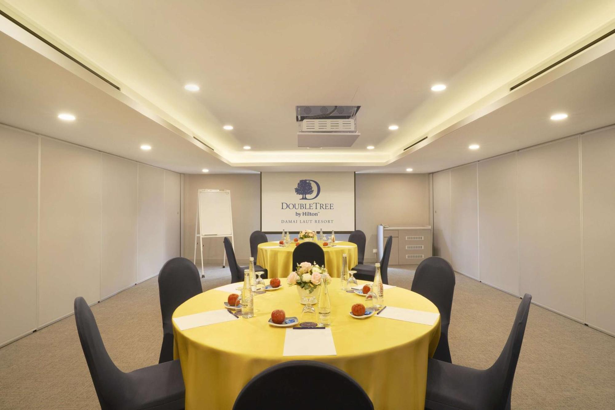 Hotel Doubletree By Hilton Damai Laut Lumut Exteriér fotografie