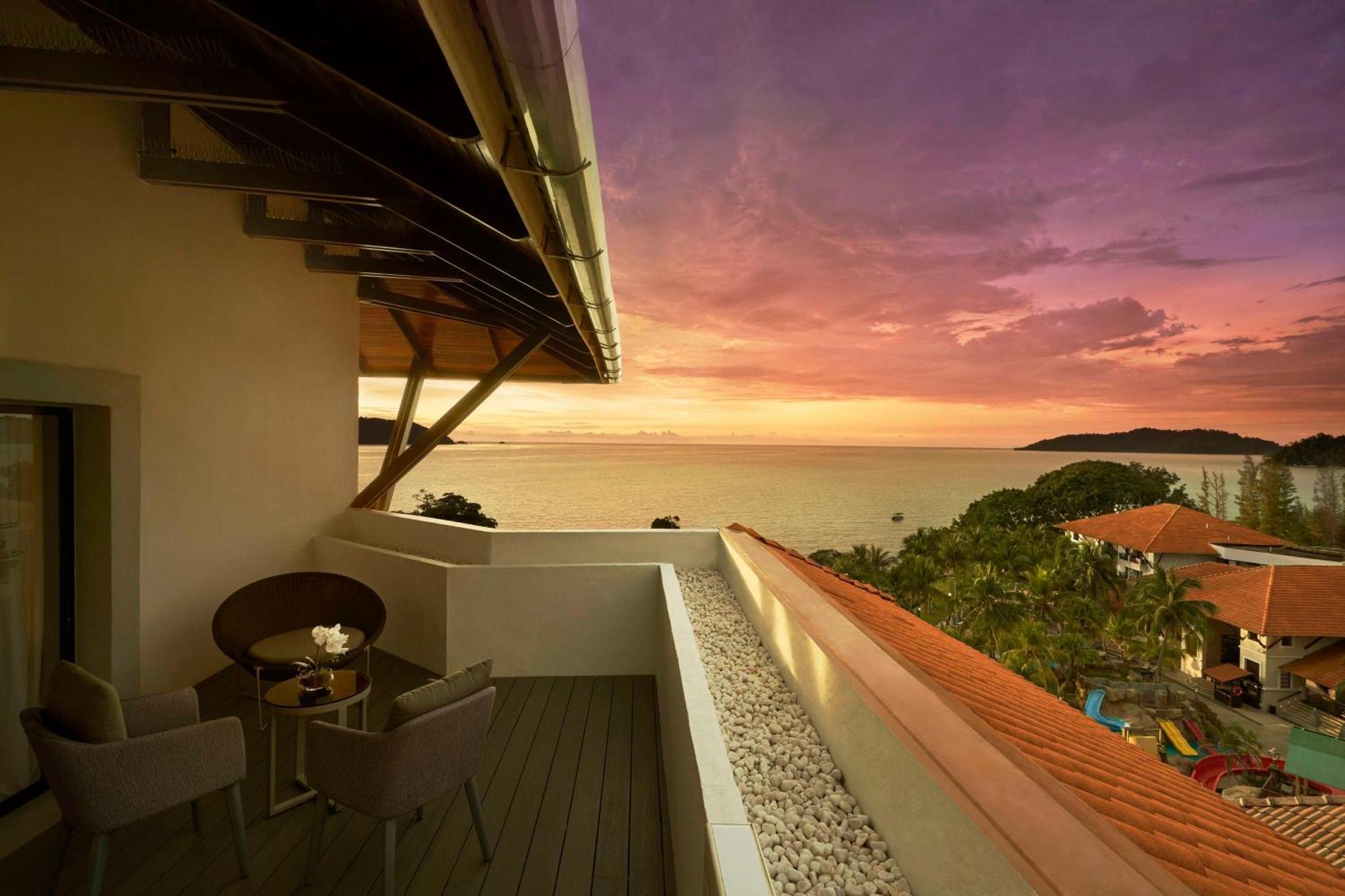 Hotel Doubletree By Hilton Damai Laut Lumut Exteriér fotografie
