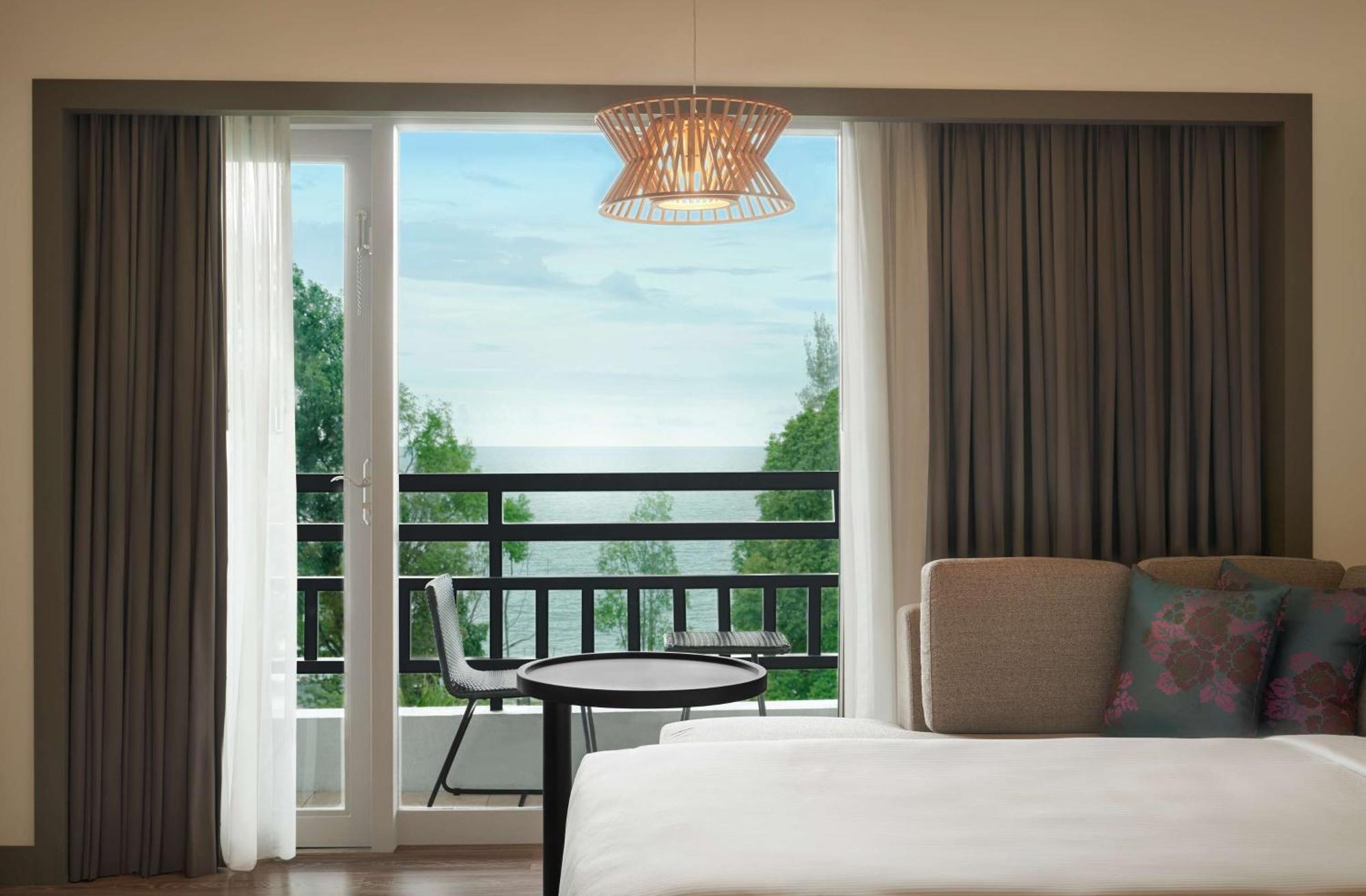 Hotel Doubletree By Hilton Damai Laut Lumut Exteriér fotografie