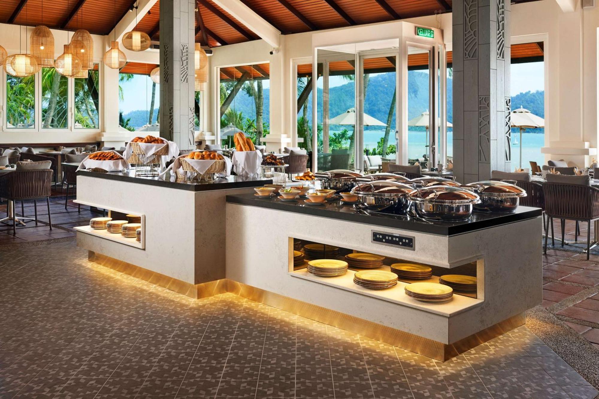 Hotel Doubletree By Hilton Damai Laut Lumut Exteriér fotografie